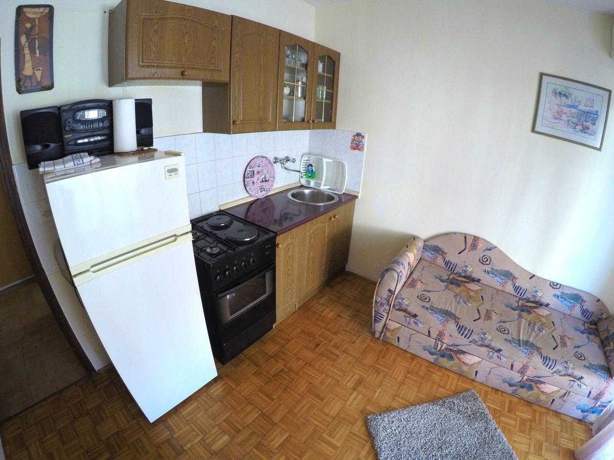 Blue City Apartment'S Repic Biograd Na Moru Esterno foto